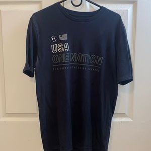 Under Armour men’s size medium tshirt.